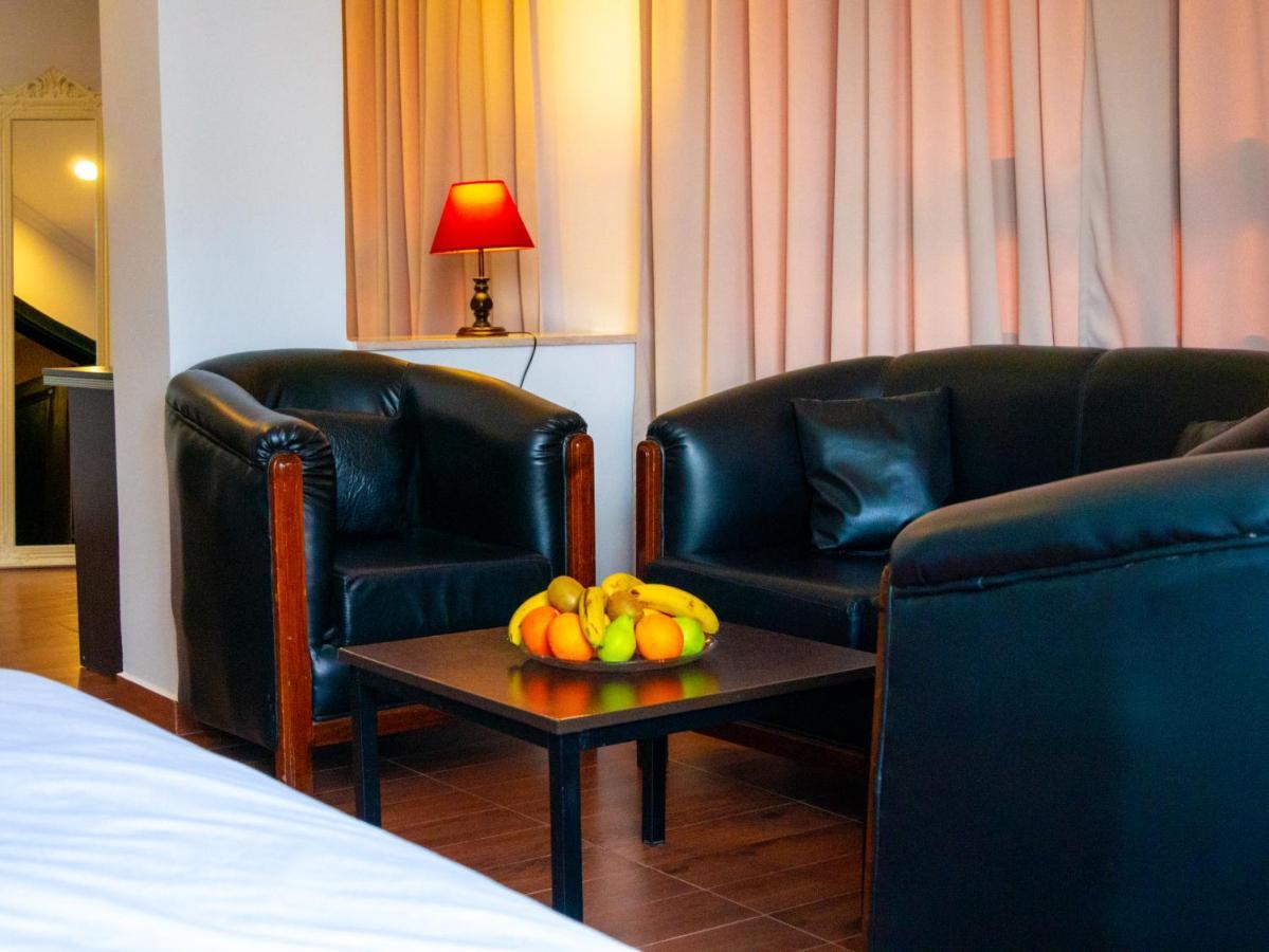 נאדור Hotel L'Aeroport מראה חיצוני תמונה